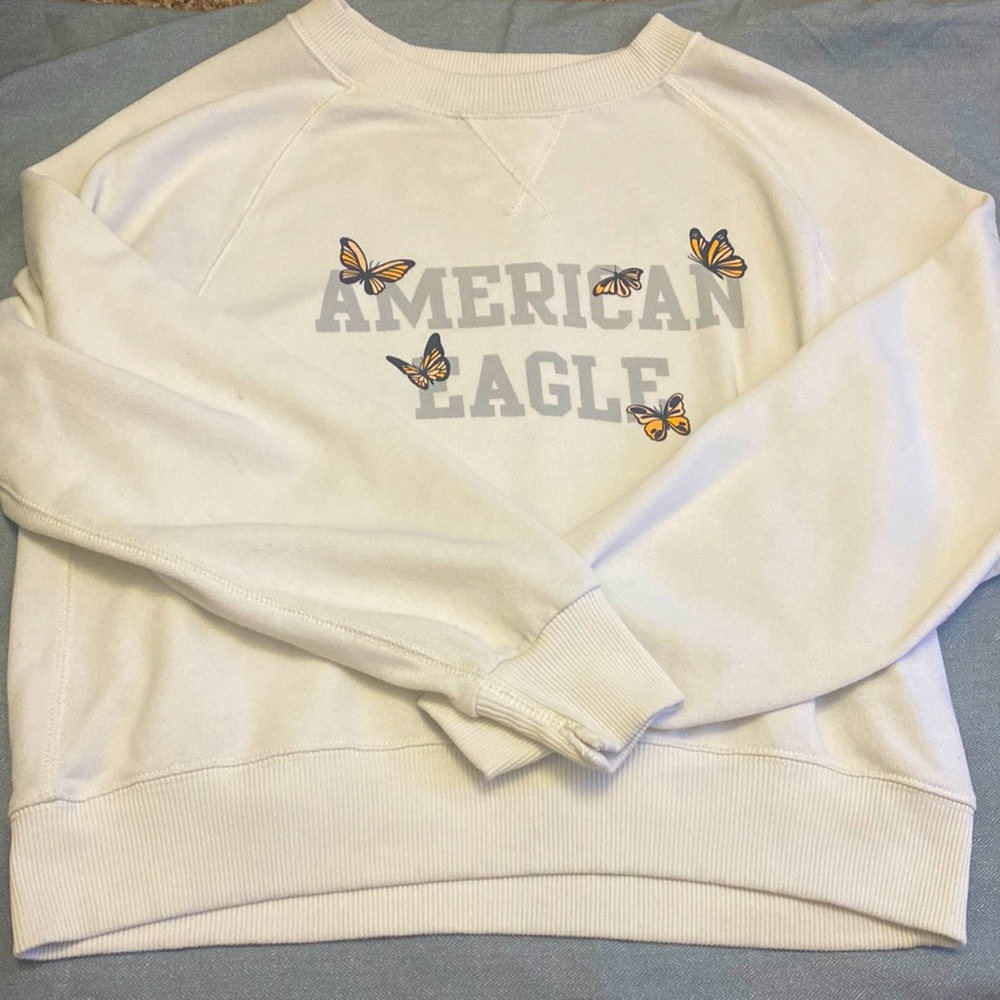 AMERICAN EAGLE crew neck. Size M (junior)